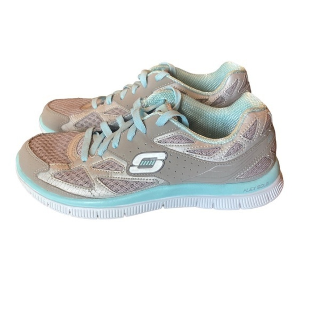 🔥4/$20 SKECHERS Womens Flex Sole Memory Foam Sneaker - size 6